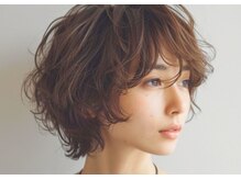 マイン(Mine)の雰囲気（ショートカットが得意で立体感のあるシルエットづくりをします。）