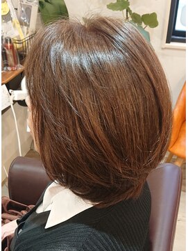 グリーン(Green) 明るい白髪染め