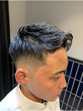 アントレース 池袋店(UNTRACE) ビジネスヘア　フェザーアップ