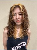 カーリーヘア