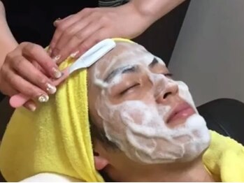 ヘアーデザインディープ hair design Deepの写真/【大阪/天六】シェービングメニューが充実！熟練の技術でお顔の色合いもトーンアップ♪清潔感のある印象に