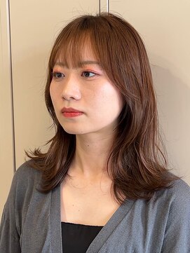 シエ バイ ケンジ 湘南台(sie by KENJE) リバース巻きも内巻きもかわいいレイヤーカット♪