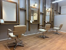 木の心地よいナチュラルな雰囲気。