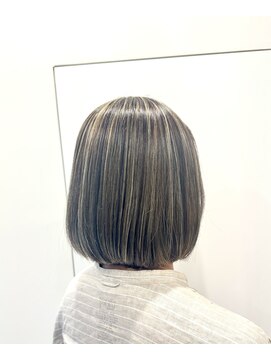 白髪ぼかしハイライト