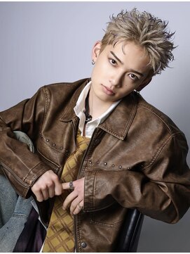 アストラ(ASTRA) MEN’S HAIR/波巻きツイストスパイラル/リバースセンターパート