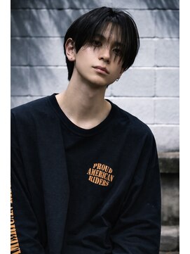 ラッドルーム(LAD ROOM.) シースルーマッシュ/マッシュウルフ/曲がる縮毛矯正