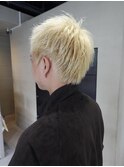スパイキーショート/ハイトーン/ブリーチ/大野