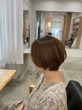 コネクション(conexion) ショート×ベージュカラー