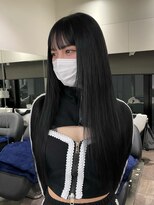 ロムーク 表参道(LOMKH)&nbsp;小顔韓国ブルーブラックレイヤーカット前髪カットシールエクステ