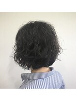 ミシュタ(mishuTA)&nbsp;ミディアムカーリーヘア