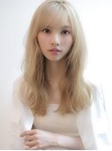 《Agu hair》ハイトーン×柔らか質感ウェーブ