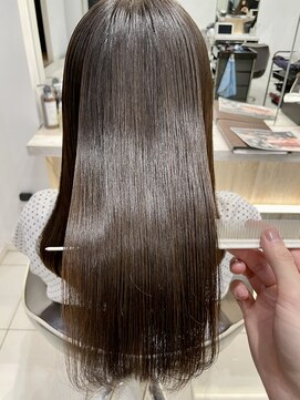 IJK 表参道 【髪質改善縮毛矯正＋treatment 税込 ￥16500】 髪質改善縮毛矯正