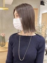 ローレン(LOREN)&nbsp;ミルクティーベージュぷつっとボブケアブリーチ 梅田