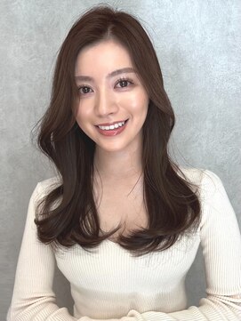 ロンド リリー 銀座(Lond Lily) 髪質改善/縮毛矯正×韓国風小顔に見えるレイヤーカット[銀座]