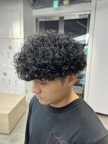 レタッチ バイ フィフス 天神大名(RETOUCH by fifth)&nbsp;プードルパーマハードスパイラルパーママッシュメンズパーマ束感