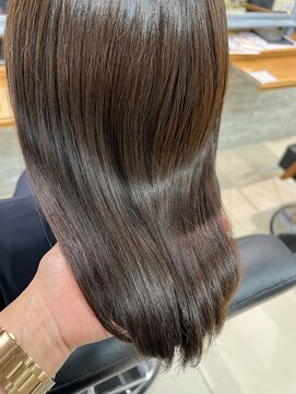 シェリー バイ フォルテ(SHERRY by FORTE) 髪質改善　縮毛矯正　レイヤーカット