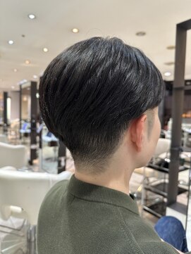 エアー 銀座(air) ★シマカズキ★20代30代★銀座★爽やか全開大人の刈上げヘア