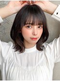 韓国風レイヤー/外ハネくびれ/ミディアムレイヤー/ぱっつん前髪