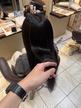 アルターリアン(aL ter LieN) 黒髪/ボブウルフ/ネビージュ／小顔／ワンレン/千葉/宮野翔