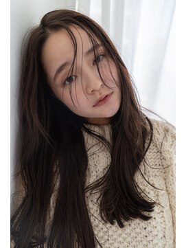 ベター(better) シースルーバングとダークブラウンで大人可愛い印象に
