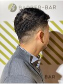 ビジネス爽やかアップバングフェード