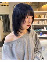 ヘアーズルネッタアベノ(HAIR'S Lunetta abeno) ウルフレイヤースタイルにネイビーブルーカラー