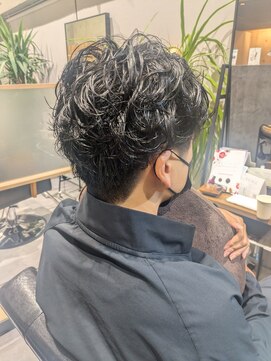 コティ(Kotii) 【メンズ人気パーマ】自然で立体感のあるシャドウパーマ