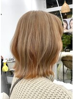 ルキア(Lukia)&nbsp;蒲生・40代女性｜白髪染めやめてブリーチとインナーカラーに挑戦