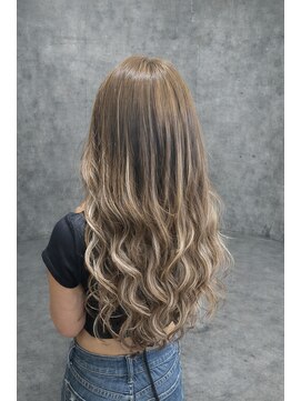 ヘアアンドデザイン ネイビー(Navy) エクステ バレイヤージュ