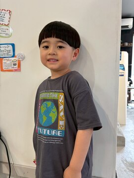 サロンプレッジエビノマル(salon PLEDGE ebinomaru) kids style