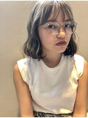 大人かわいいグレージュ×ウェーブボブ