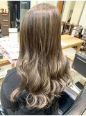 まろやかアッシュベージュ addict 町田有理佳