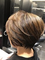 カミノア 銀座店(CAMINOIA)&nbsp;明るい白髪染め美シルエット大人ショート【CAMINOIA銀座】