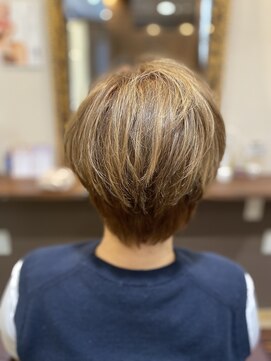 ヘアーズロー(hair's LOWE) 白髪ぼかしハイライトカラー　40代50代60代