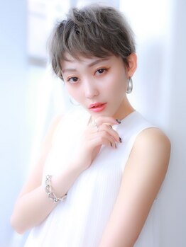 クオレヘアー 昭和町店(Cuore hair)の写真/ハイセンス×コスパ◎で必ず可愛くなれると大人気の《cuore》アディクシーなど話題の商材もプチプラで♪