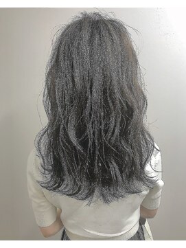 ラフィスヘアー クロム 大宮店(La fith hair chrome) ヌーディーベージュ