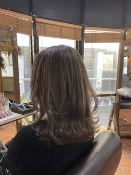 ロッソバイアルター 鎌取(ROSSO by aL-ter) 【セミディ/シアーカラー/ダークアッシュ】千葉香奈