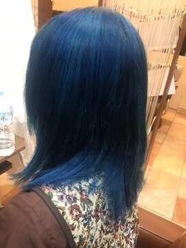 スナッグバイミュゼ(SNUG*musee) ブルーカラー/クラゲヘアー/30代/40代