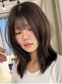 ニュアンスレイヤーカット韓国ヘアくたっとレイヤー/岸本