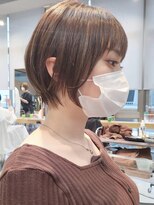 エリマ 武蔵小杉(elima)&nbsp;ショートカットくびれショート前下がりボブベージュカラー40代◎