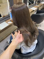 ケンジ 横須賀中央(KENJE)&nbsp;柔らかく透けるオリーブベージュ