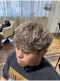 ミルクティーベージュ