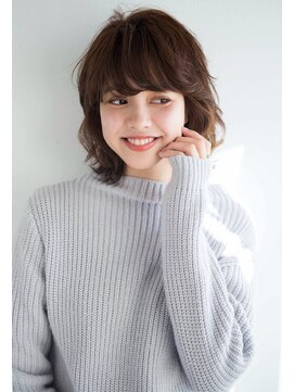 アンティ(ANTI) ヘルシーレイヤーはイルミナカラーで透明感を！大人愛されヘアー