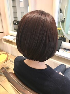 チアー(Cheer) 綺麗めボブ