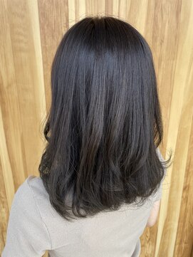 ジャンナ グロー(Janna grow) 暗めグレージュ