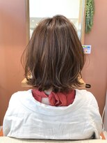 リムヘアーズボウグループ(Rim hairs BEAU group) ミディアム×ベージュカラー【お客様snap】