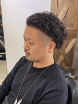 ドルクス 日本橋(Dorcus)&nbsp;オールバック　ハードツイストスパイラルパーマ