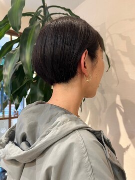 レグルス ヘア デザイン ニシジン 西新店(Reglus hair desigh) 丸みショート/大人ショート/ショートボブ/ネイビーグレー/美髪