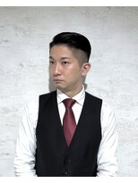 クオンヒール(QUON HEAL)&nbsp;フェードカットニュアンスパーマフェザーパーマサーフカールｕ