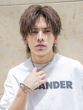 シティ(CITY) 小久保styleフェザーパーマグレーブルーカラー刈り上げショート